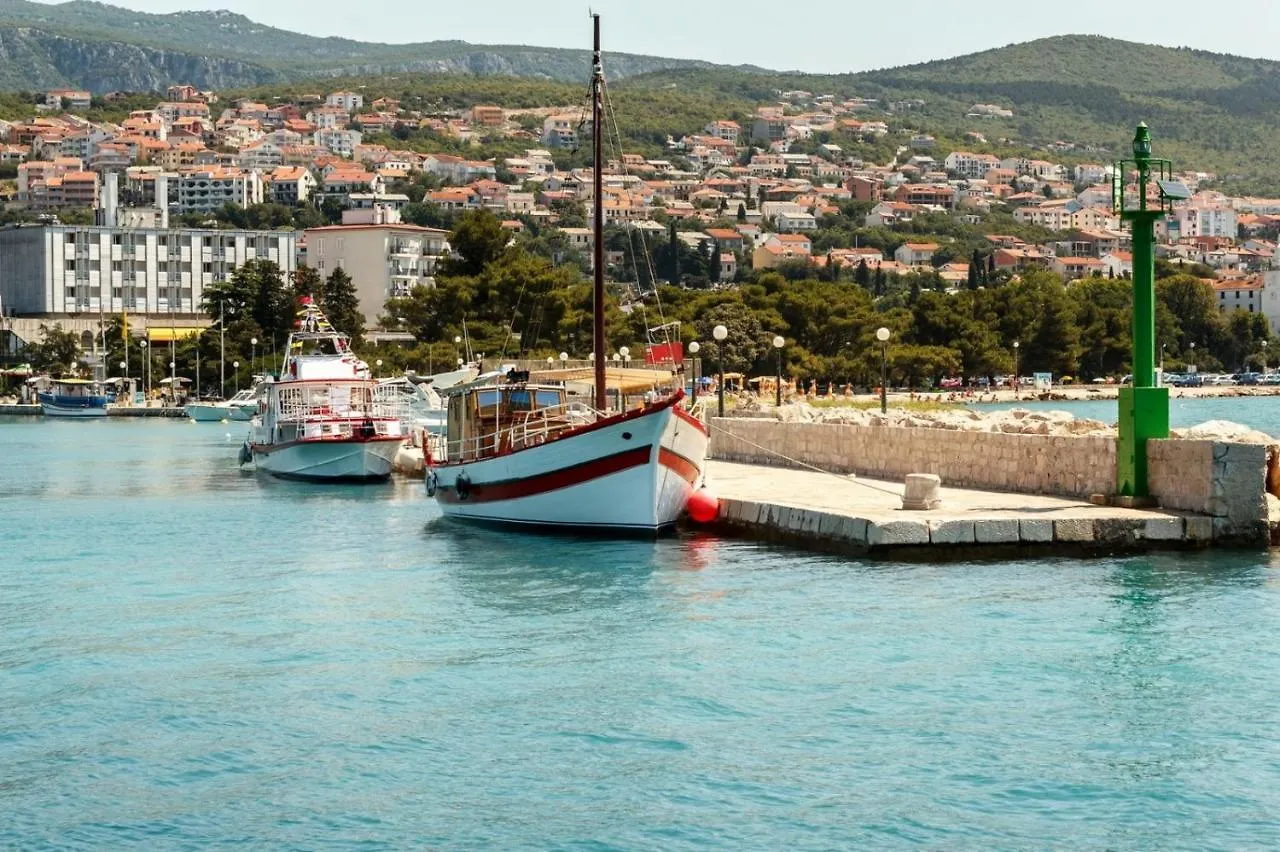 Apartment In Dramalj With Sea View, Balcony, Air Conditioning, Wifi 4623-10 Croatia
