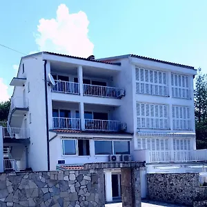 Helena Apartament